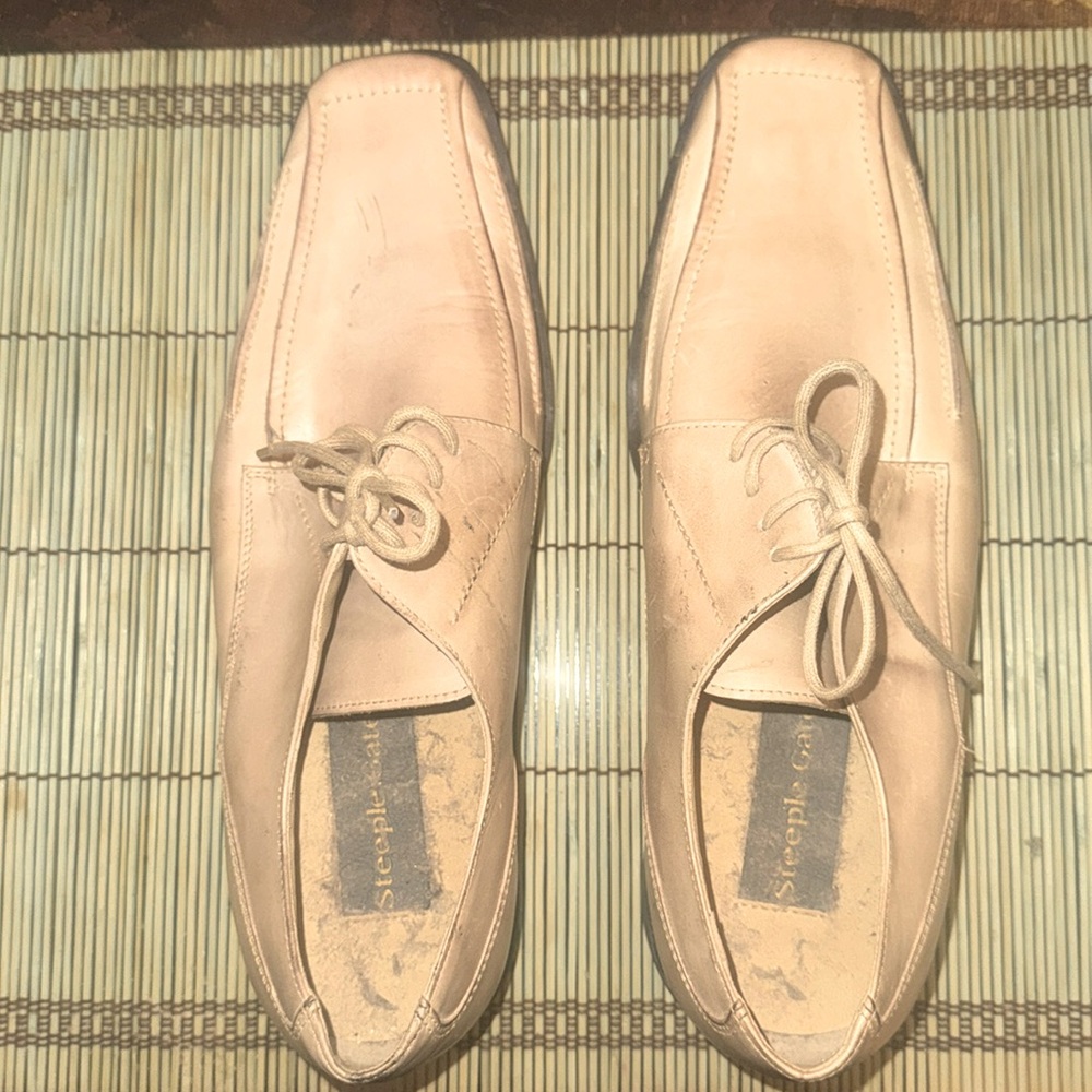 Steeple Gate Men's Beige Leather Dress Shoes